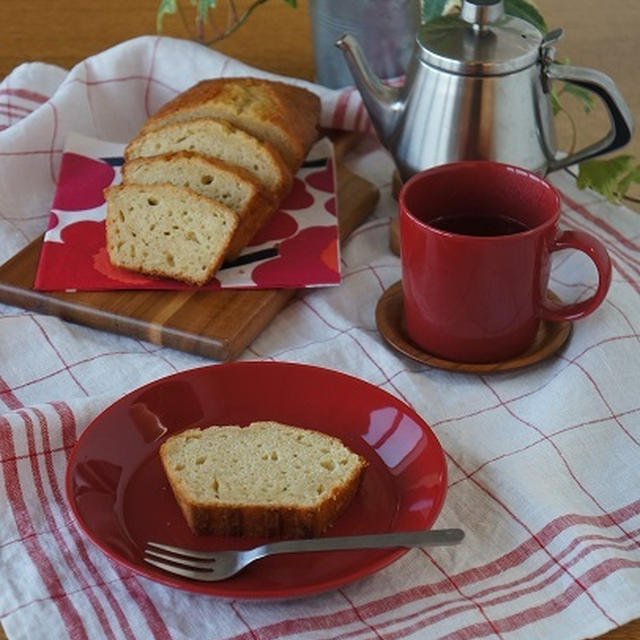 すりおろしりんごでパウンドケーキ