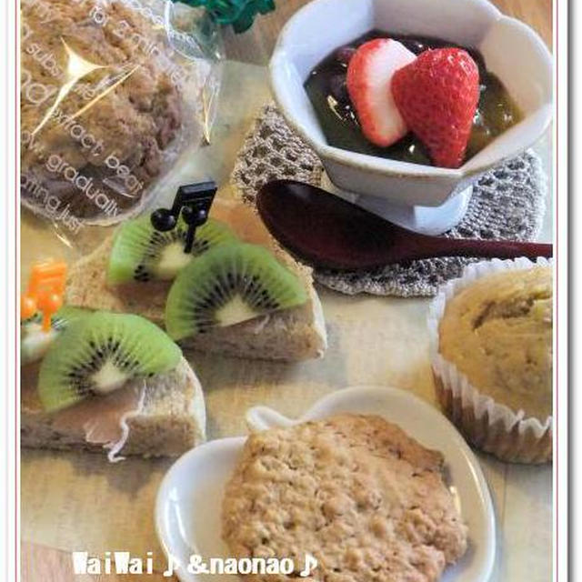 親子カフェで歓声あがるスイーツプレート♪＆カンパイラムネ♪♪