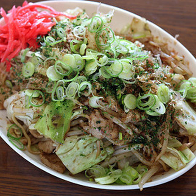 刺激されて「ソース焼きそば」