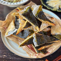 両面使いでやみつき度アップ☆ライスペーパーと焼き海苔のぺったんサンドチキン