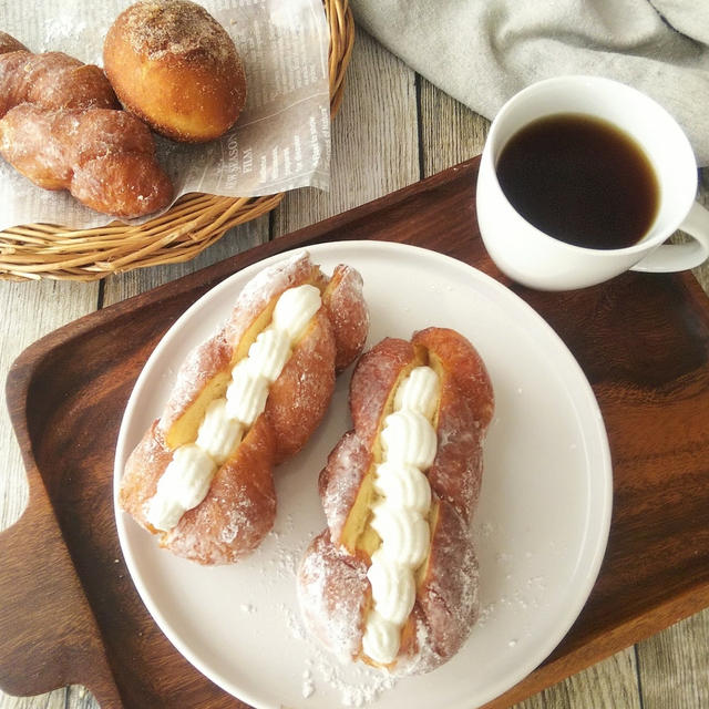 ツイストドーナツの生クリームサンド