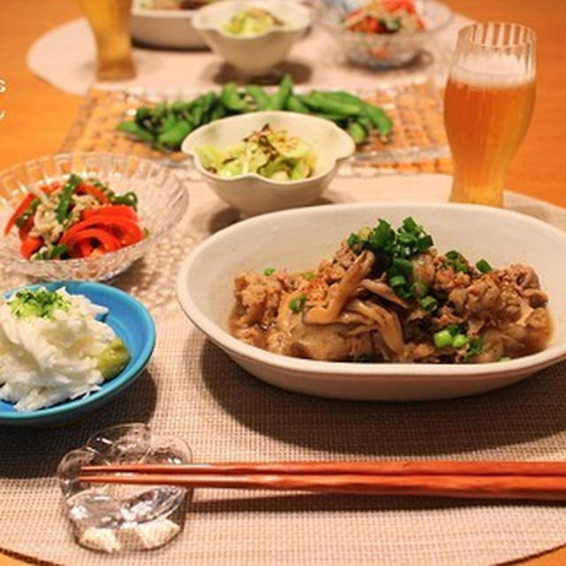 ストウブで『肉豆腐』の献立。