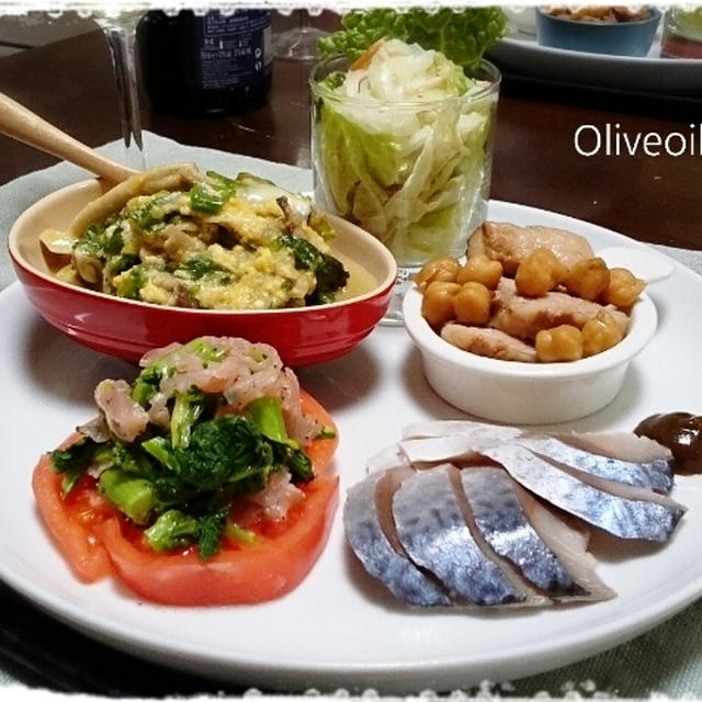 豚バラとひよこ豆の煮物　菜花と生ハムのサラダなど♪
