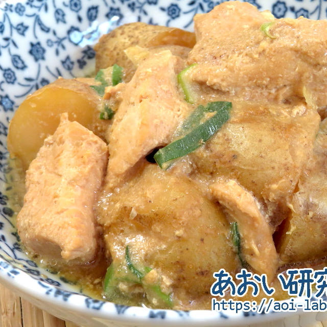 料理日記 133 / 炊飯器で作る鶏肉と新じゃがの味噌煮込み