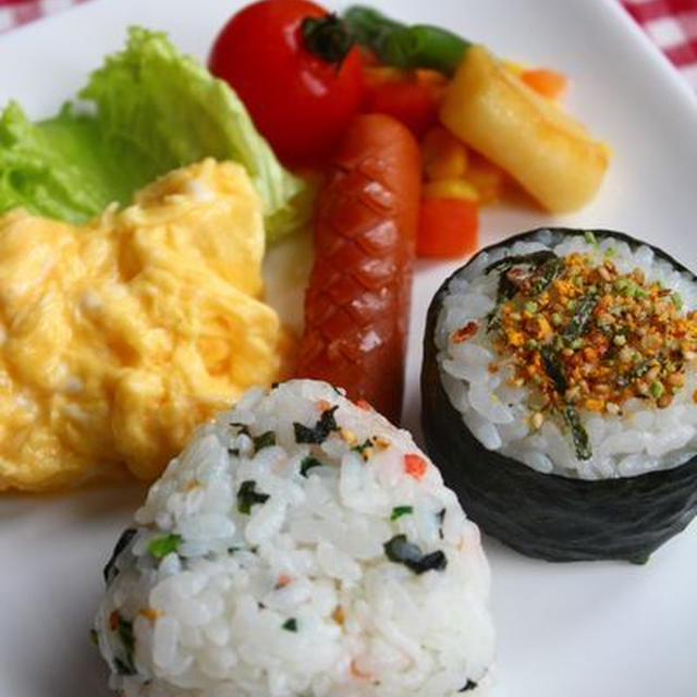 朝ごはん*おにぎりプレート