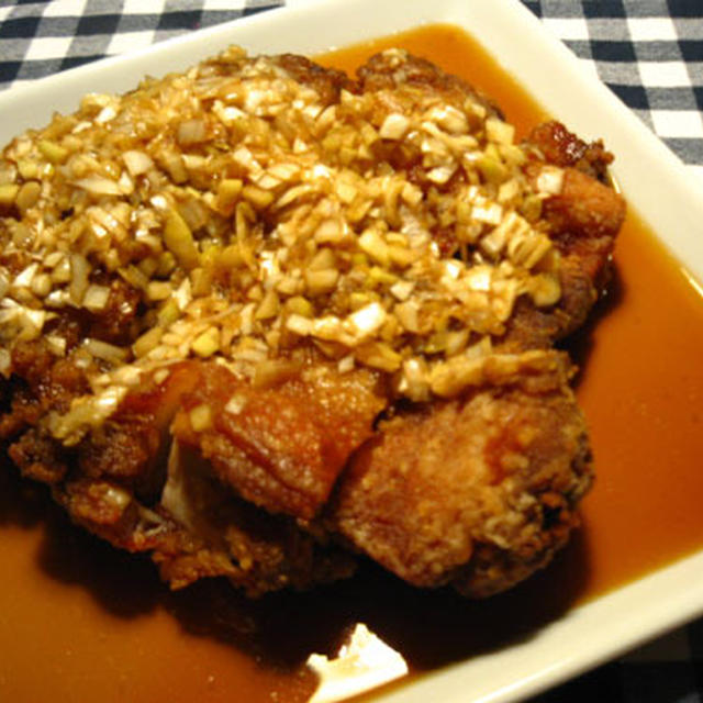 鶏モモ肉の香味ソースがけ