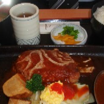 神戸夜景満喫ツアー～吹田SAでのランチ