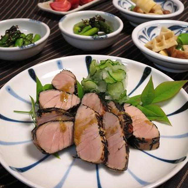 マグロの磯辺焼きとハチクのたいたの