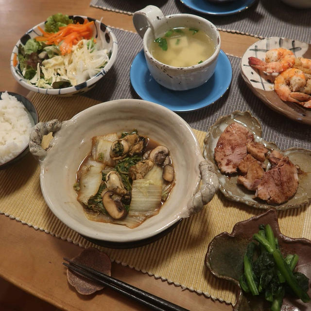 牡蠣と白菜のオイスター炒めと自家製焼豚の晩ご飯　と　桜草の花♪