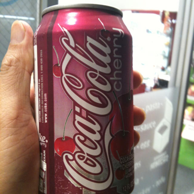 懐かしのチェリーコーク！