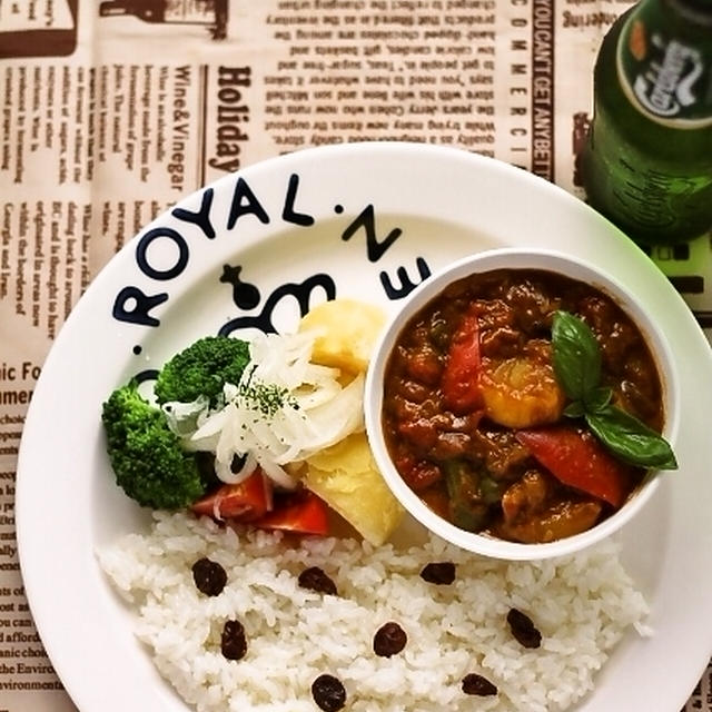 夏野菜たっぷり！カレーワンプレート