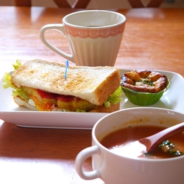 コストコ*ナゲットでサンドイッチランチ♪×引退宣言