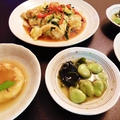 慌ただしい日は作り置きおかず万歳！牛もつと野菜のピリ辛味噌炒め