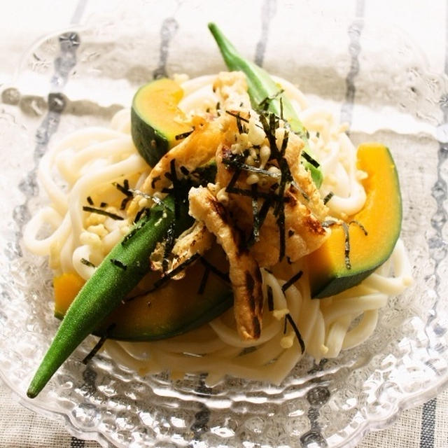 カリカリ油揚げとゴロリン野菜の冷やしうどん / 花火大会