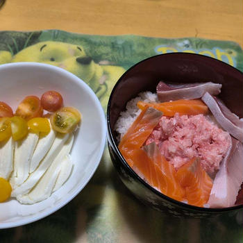 日曜日は♡海鮮丼♪