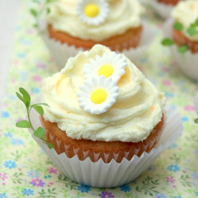 Very Orange Cupcakesとってもオレンジカップケーキ