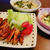 鶏スペアリブのピリ辛焼きと菜っ葉の炊いたの