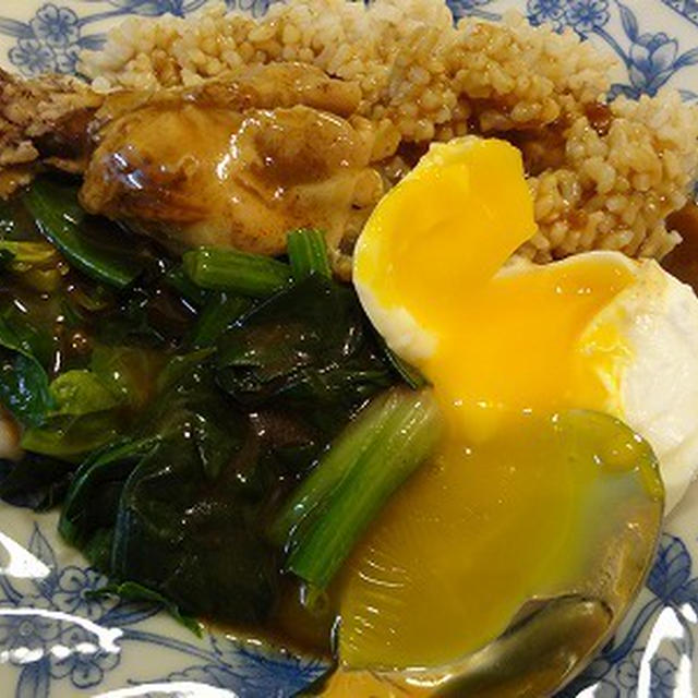 とろ～り半熟玉子とほうれん草のカレー♪