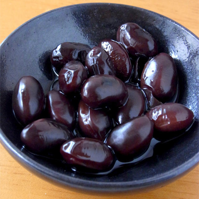黒豆の黒糖煮