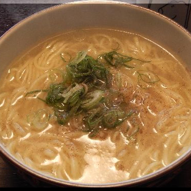 シンプル塩ラーメン～日清ラ王