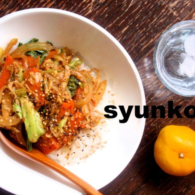 簡単！！野菜の生姜焼き　の卵とじ丼　と　＜山岡さん＞