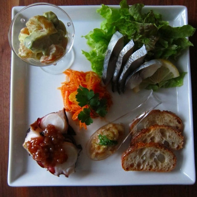 お野菜とフルーツのおつまみプレート