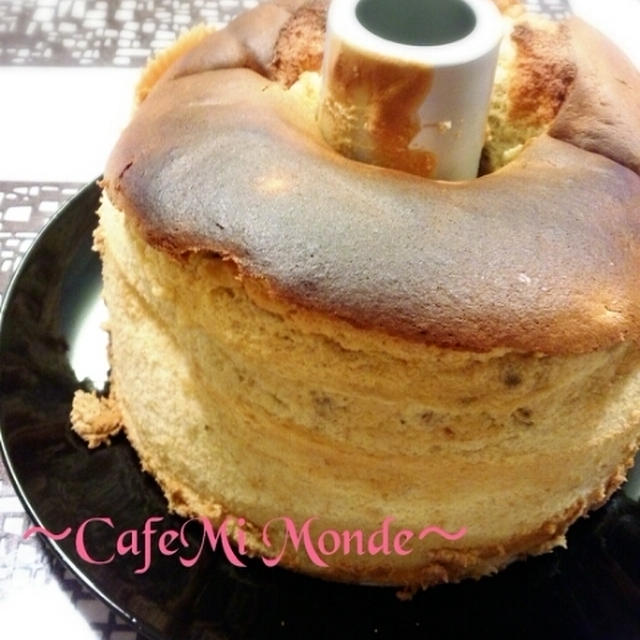 バナナシフォンケーキ成功 ♡ ♡ 今日のレッスンスイーツに♡