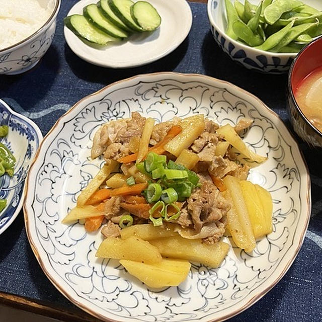 怒ってますヽ(`Д´)ﾉﾌﾟﾝﾌﾟﾝ＆ジャガイモと豚肉のきんぴら