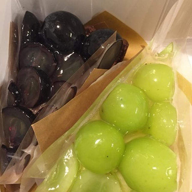 ケーキ3種とケンタッキー