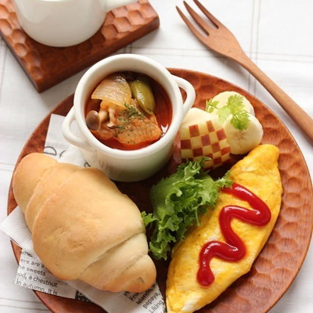 ロールパン de ワンプレート☆　~焼きたてパンとお月様は癒し系♪