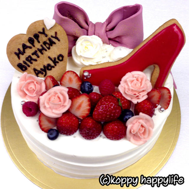 リボン ハイヒール バラ ハートのケーキ By Koppyさん レシピブログ 料理ブログのレシピ満載