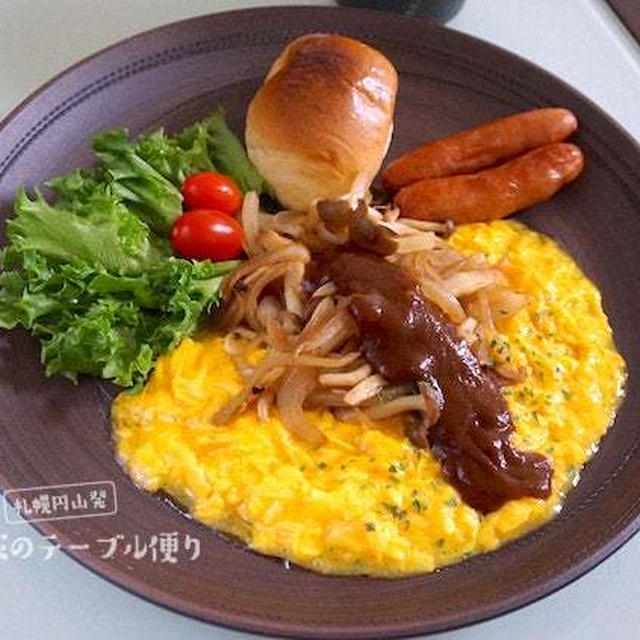 業務用のスクランブルエッグを使ったランチ