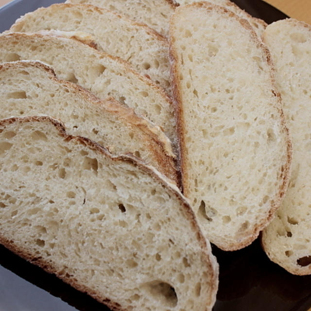メゾンカイザートラディショナル　The wheat flour which Mr. Eric Kaiser produced