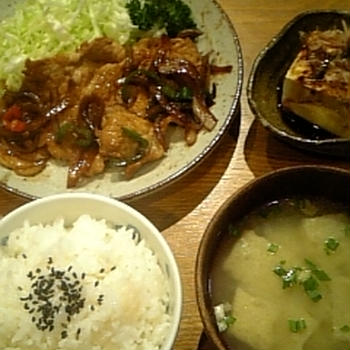 しょうが焼き定食