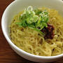 朝昼兼用の麺は「釜玉ラーメン」