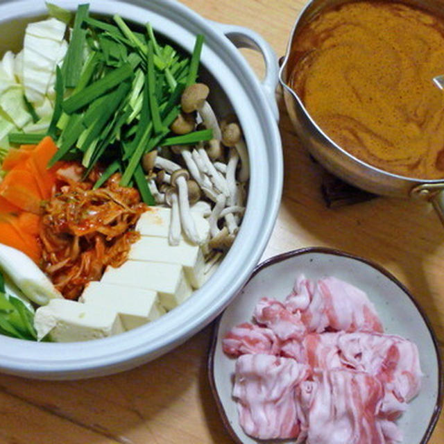 キムチ鍋食べ尽くし