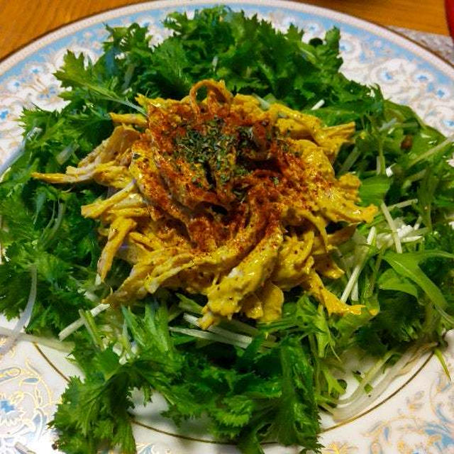 蒸し鶏のスパイスカレーマヨサラダ