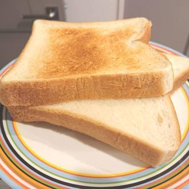 サンドイッチ用のパンは重ねてトースト