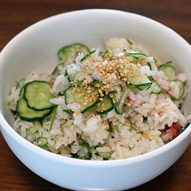 赤かぶの漬け物で「混ぜご飯」