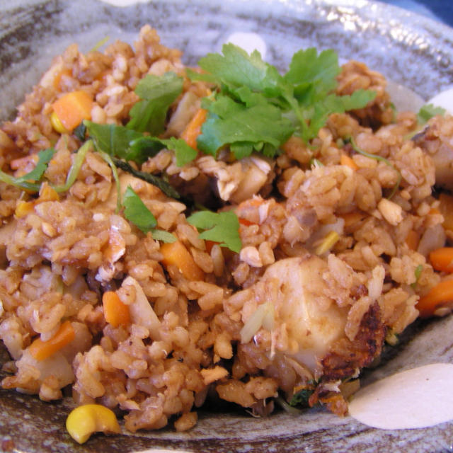 里芋と鮭缶の味噌炊き込み飯