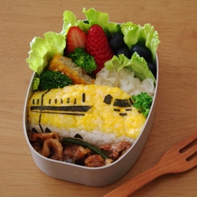 新幹線ドクターイエローのお弁当
