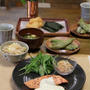 サーモンのムニエル・ヨーグルトソース。淡竹の炊き込みご飯。