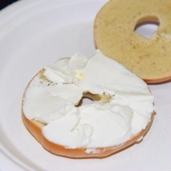 Bagel（ベーグル）とCream Cheese（クリームチーズ）