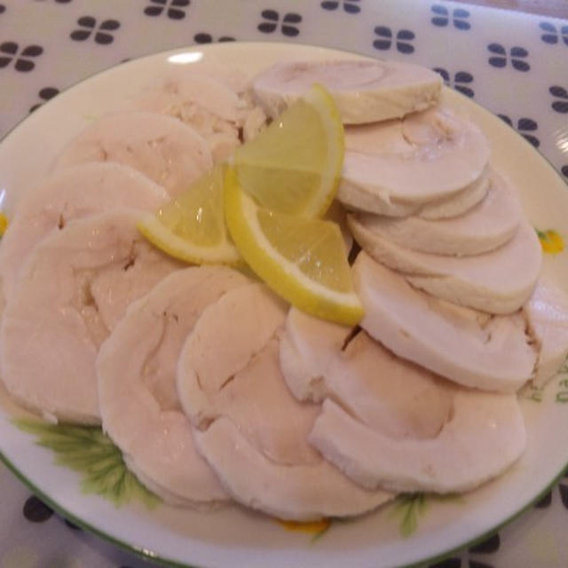 安い鶏胸肉でとりハム