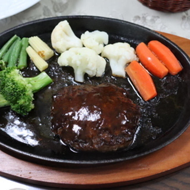鹿肉ハンバーグ★★★