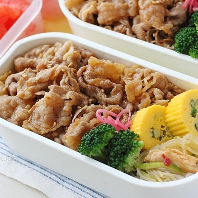 冷めても柔らかい焼肉のっけ弁｜1年前や2年前の弁当写真