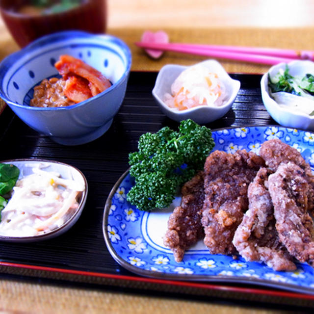 鯨の竜田揚げ &amp; 桃の花と花粉