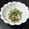 秋刀魚の刺身と貝割れ菜の生姜和え