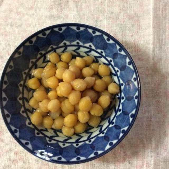 来週は甘い豆炊きます