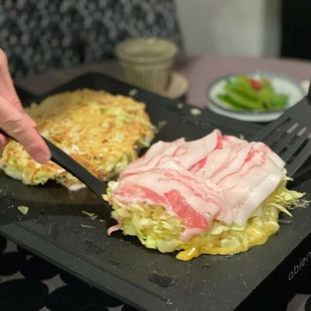 アビエンマジックグリルでお好み焼きと、牛すじ大根と、ペペロンピーマンの夜ごはんと、ゆるぼくちん(*´ω`*)